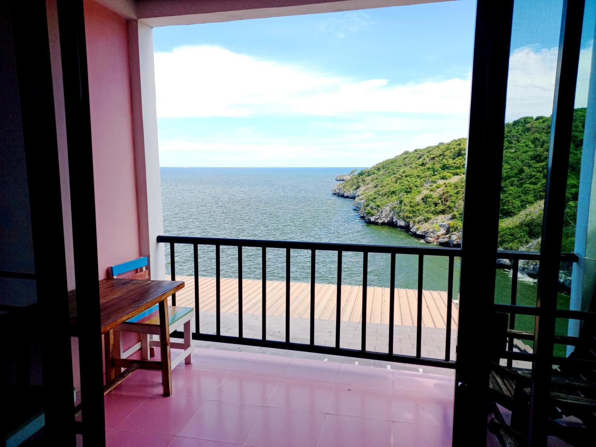 Ocean View Resort - Koh Sichang מראה חיצוני תמונה